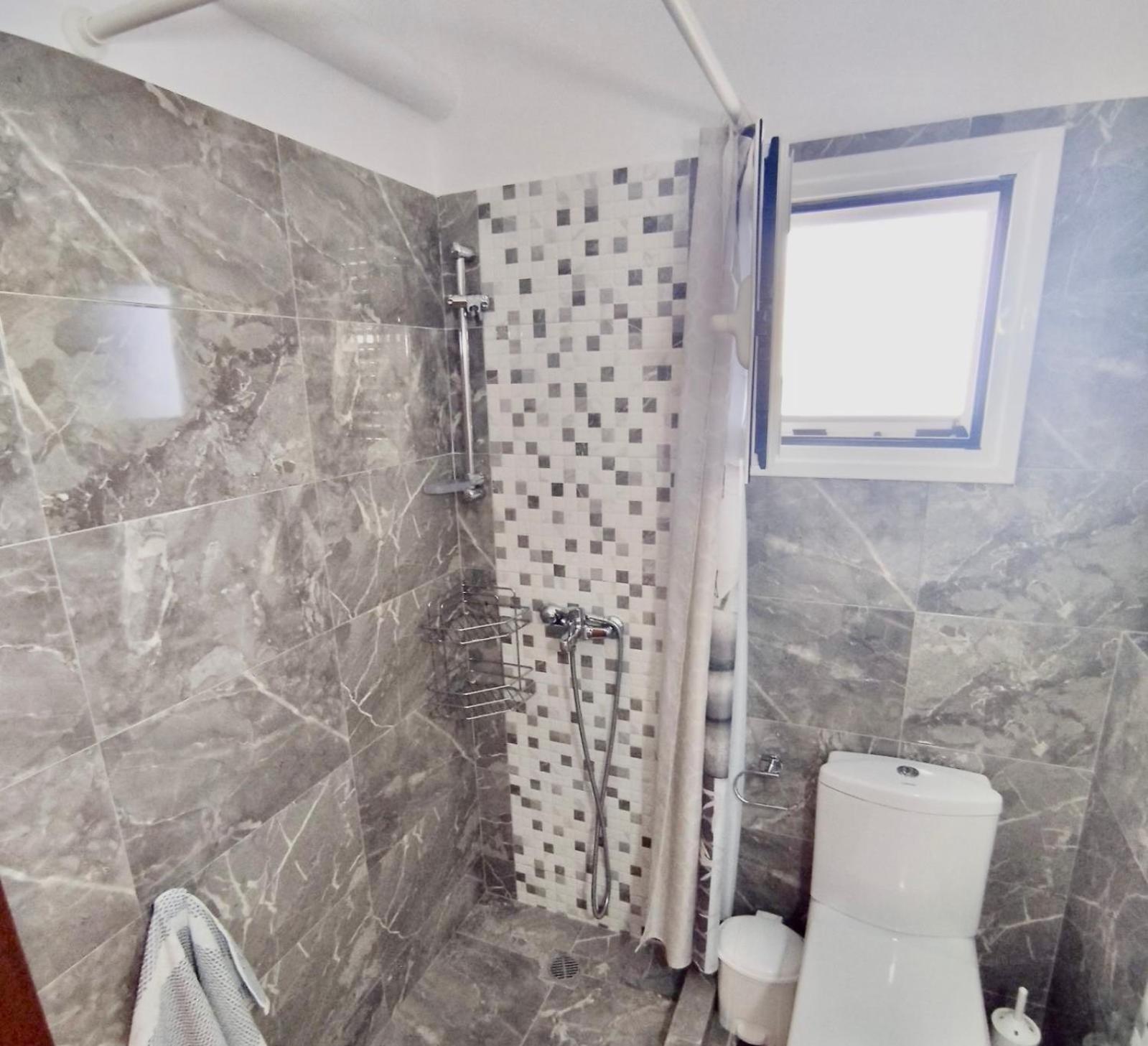 Dagos Rooms ديرمي المظهر الخارجي الصورة