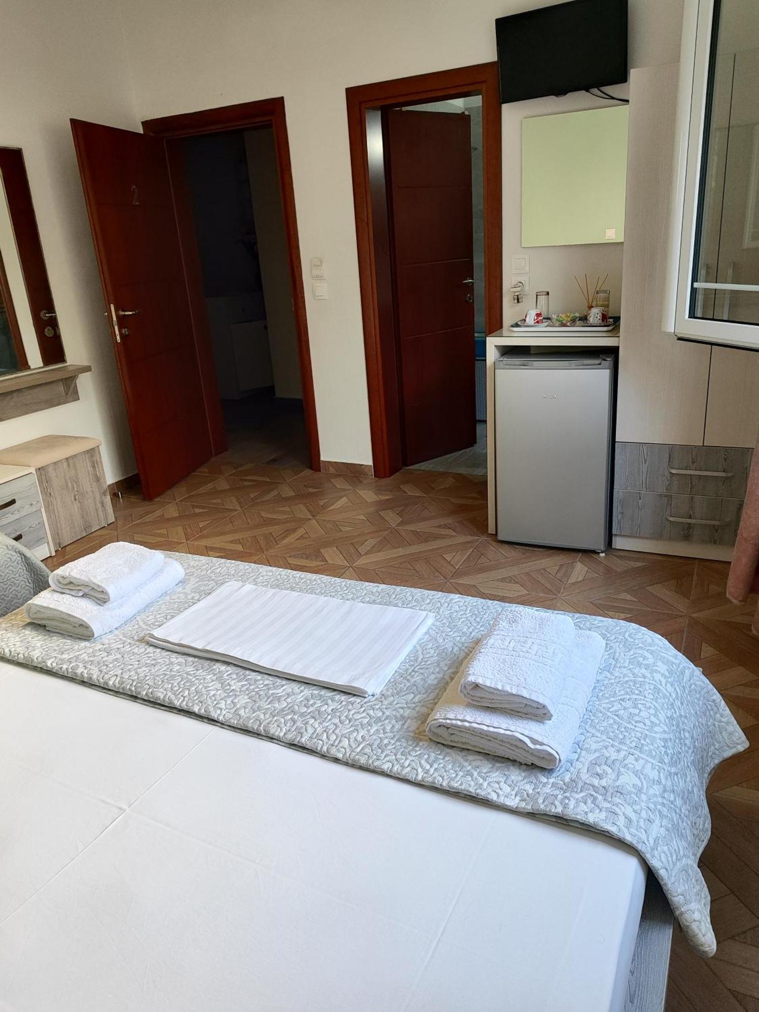 Dagos Rooms ديرمي المظهر الخارجي الصورة